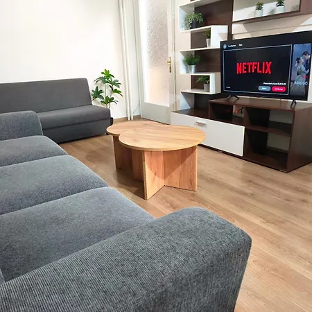 Cozy In The Center Appartement
